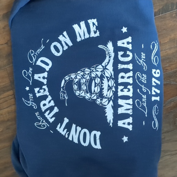 Nine line size M hooded sweatshirt - Picture 4 of 5